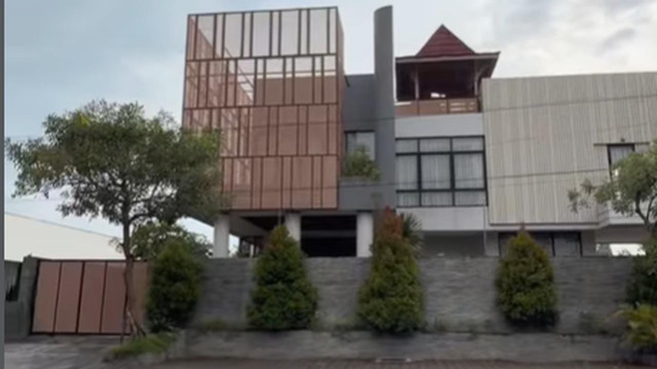 Fasilitas Rumah Denny Caknan, Jadi Pusat COD Ngawi dan Ada WiFi Gratis