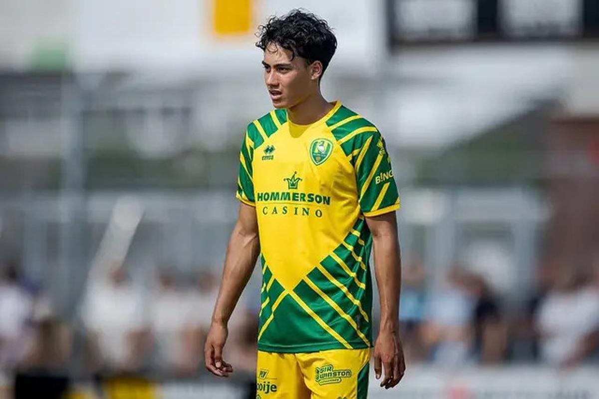 Cuma Main 10 Kali, Rafael Struick Dilepas Brisbane Roar