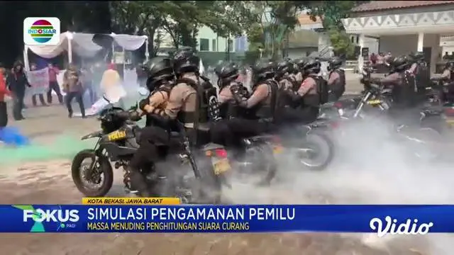 Simak Fokus Pagi (14/10) dengan berita-berita sebagai berikut, Penertiban PKL Berujung Ricuh, Satu Petugas Terluka, Rumah Terbakar, Pemilik Menangis Histeris, Pria Perkosa Wanita Kenalannya, Kecelakaan Renggut Korban Jiwa.