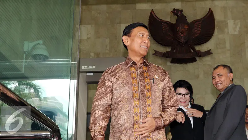 20161007- Menko Polhukam Wiranto Setor LHKPN-Jakarta-Helmi Afandi