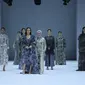 Wonderful Harmony, koleksi kolaborasi Benang Jarum x Raisa di Jakarta Fashion Week 2022 (JFW 2022). (dok. Jakarta Fashion Week)