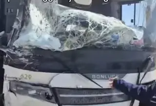 Bus Jemaah Haji Indonesia Tabrakan di Madinah (Instagram @sahrullah_97)