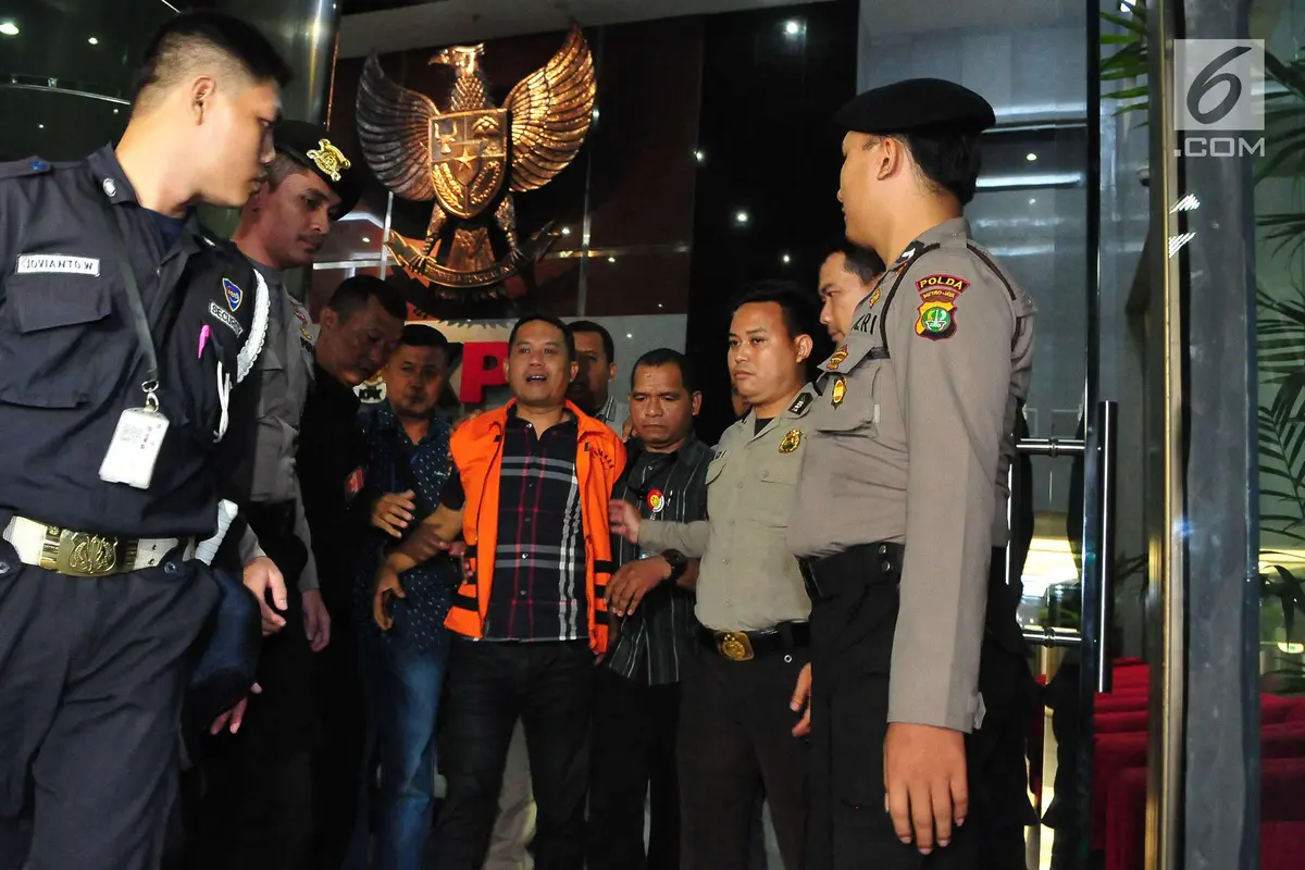 Wali Kota Cilegon Iman Ariyadi 