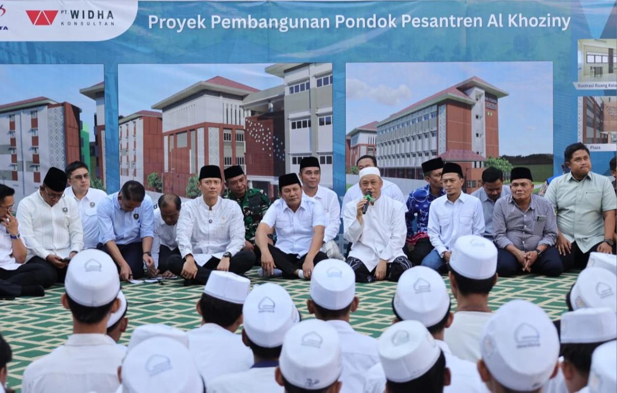 FOTO: Pemerintah Renovasi 1400 Madrasah dengan Anggaran Rp4 Triliun