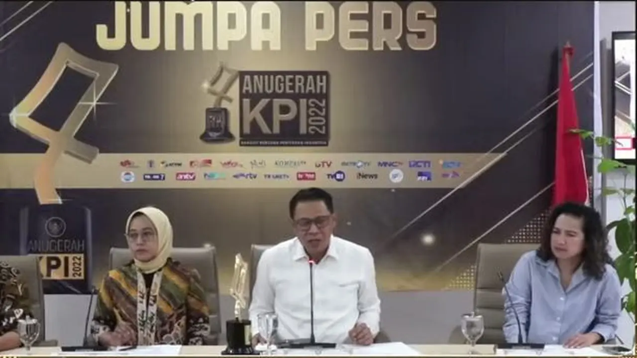 Jumpa Pers Komisi Penyiaran Indonesia (KPI) dalam ajang Anugerah KPI 2022. Ajang yang mengambil tema Bagkit Bersama Penyiaran Indonesia ini akan diselenggarakan pada 15 Oktober 2022 pukul 14.00 WIB hingga 15.30 WIB.