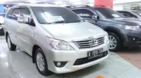 Informasi hadirnya Toyota Kijang Innova facelift cukup mempengaruhi harga Innova di sentra mobil bekas.