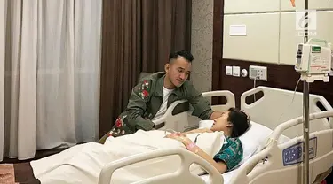 Perlakuan manis Ruben Onsu terhadap Sarwendah tersebut sukses menuai beragam pujian dari pengguna jagat maya.