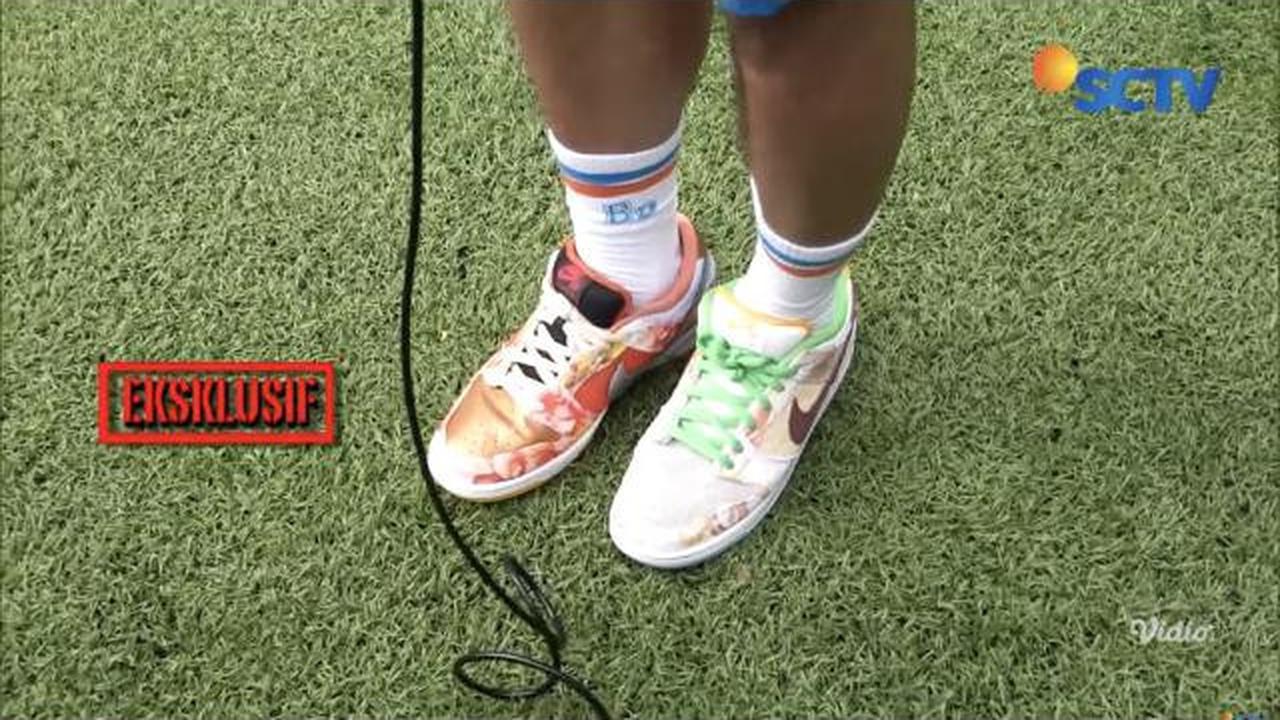 Denny Sumargo Pamer Sepatu Edisi Terbatas Koleksinya, Akui Balas Dendam Masa Kecil