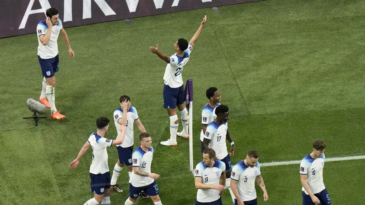 Piala Dunia 2022 Qatar, Inggris Pesta Gol ke Gawang Iran