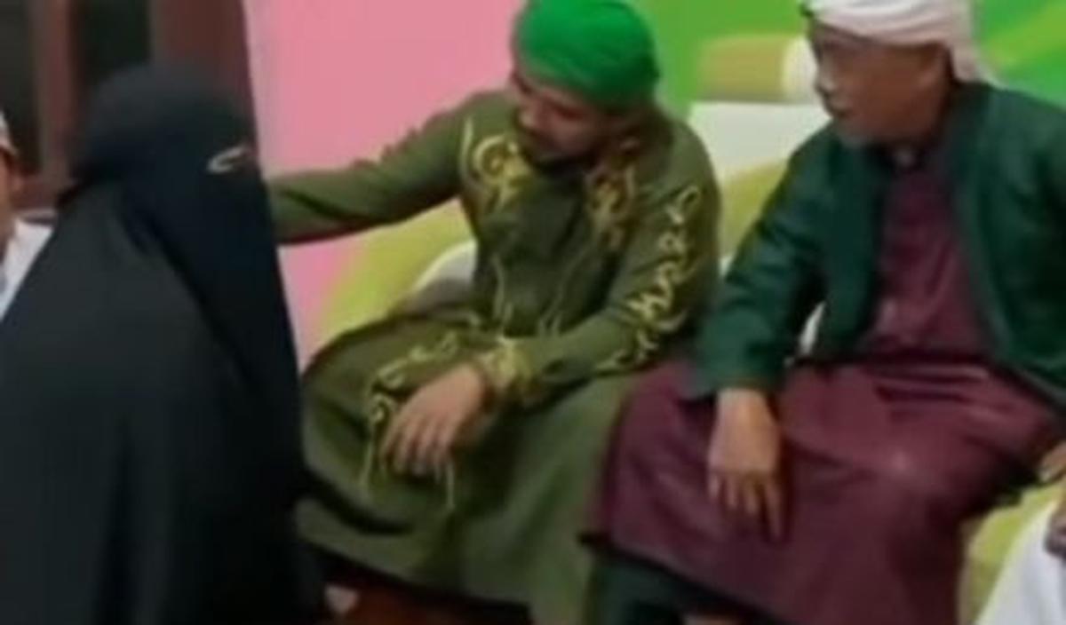 Dirmanto menjelaskan, saat ini penyidik masih melakukan pemeriksaan dan pendalaman terhadap Gus Samsudin.&nbsp;