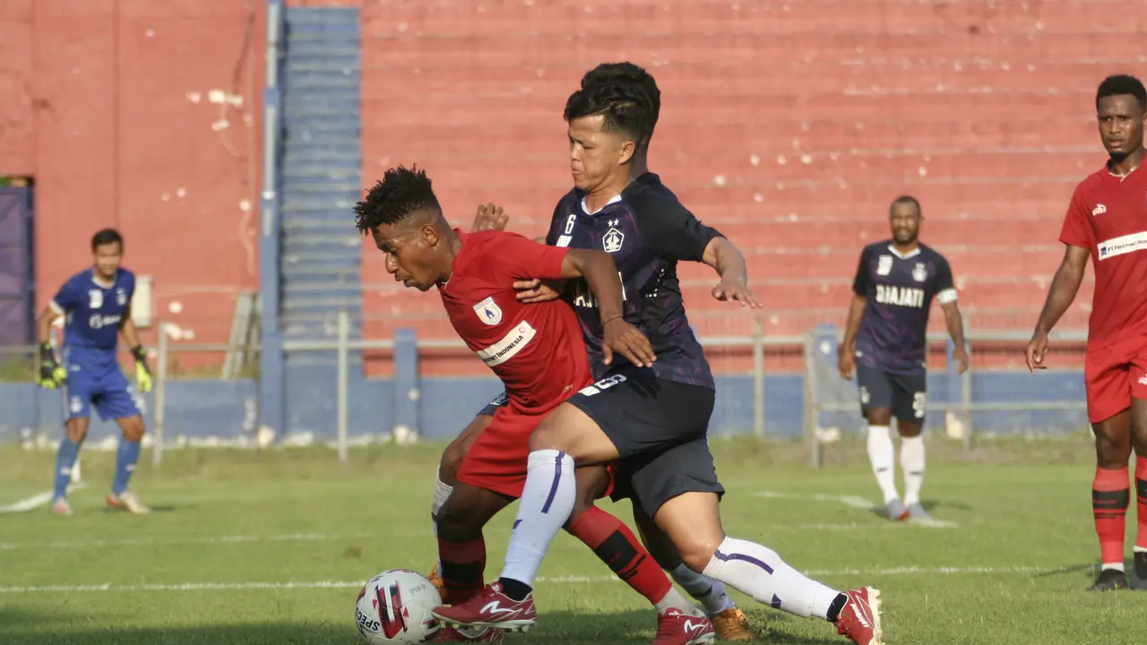 Uji Coba Persik Vs Persipura