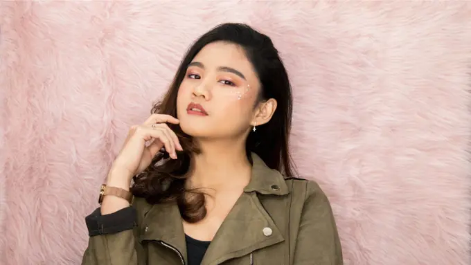 Tutorial makeup nonton konser