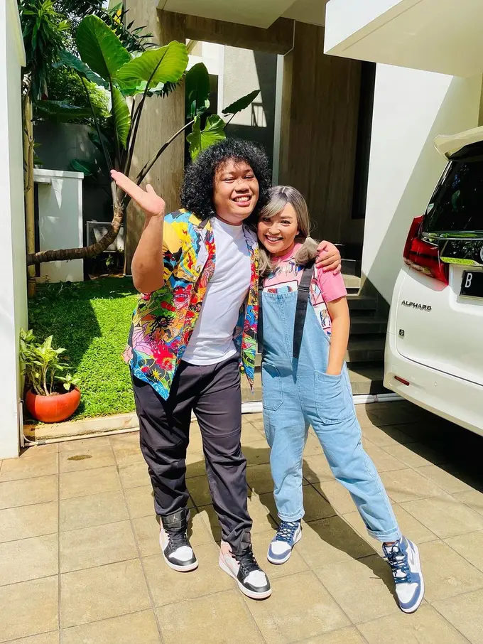 Mpok Alpa bersama Marshel widianto (Instagram/nina_mpokalpa)