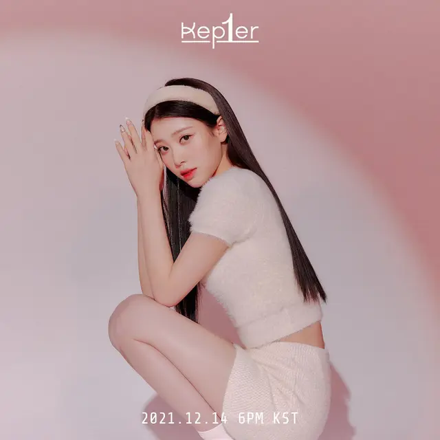 Shen Xiao Ting Kep1er. (Wakeone dan Swing Entertainment via Soompi)
