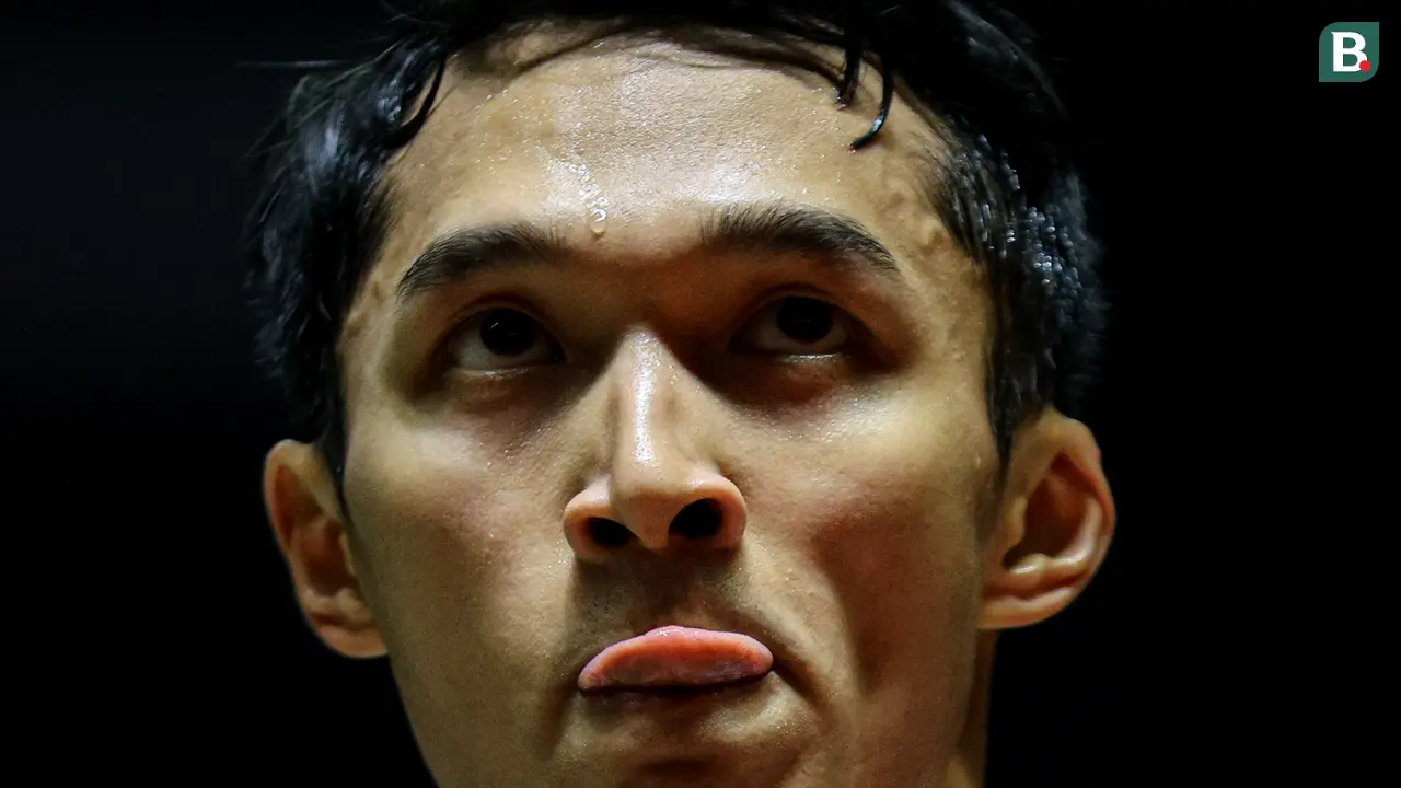 Foto: Melangkah ke Semifinal Indonesia Masters 2025, Jonatan Christie Sempat Dipersulit Kenta Nishimoto