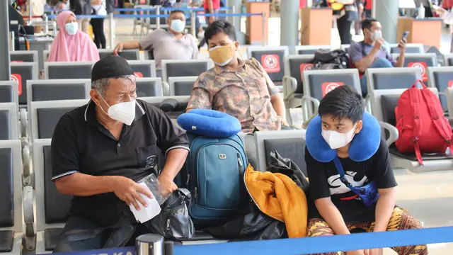 Mulai Hari Ini, Stasiun Gambir dan Pasar Senen Layani Test PCR Khusus Penumpang