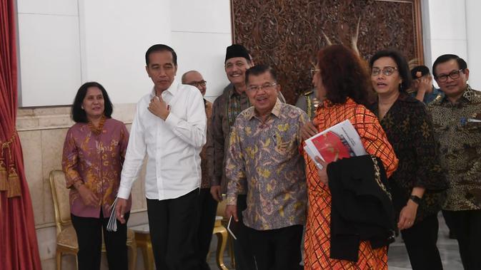 Menko Luhut Binsar Panjaitan bersama sejumlah menteri kabinet pemerintahan Jokowi-JK periode 2014-2019. (Foto: Biro Pers, Media, dan Informasi Sekretariat Presiden)