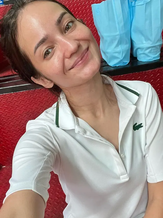 Enzy Srotia Tanpa Makeup