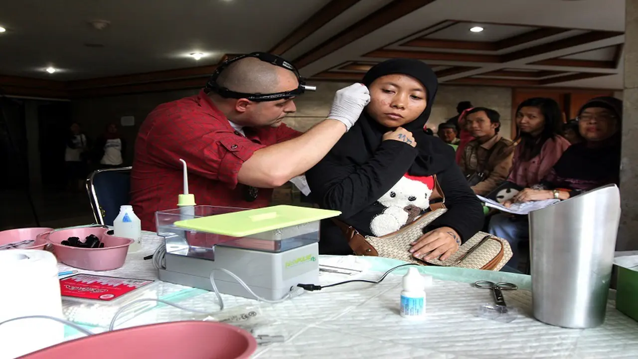 kemensos bagi alat bantu dengar