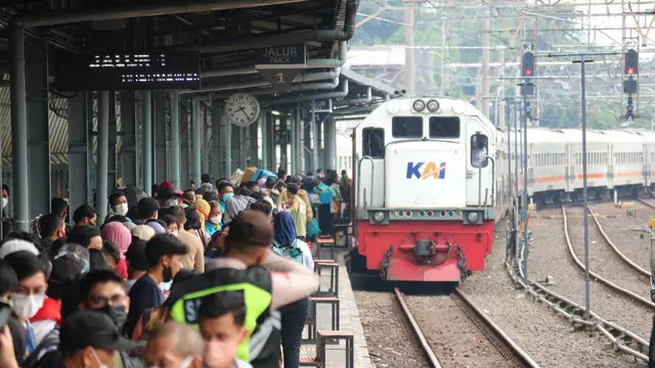 Panduan Berburu Tiket Kereta Api Lebaran 2025, Ini Tips Agar Tidak Kehabisan