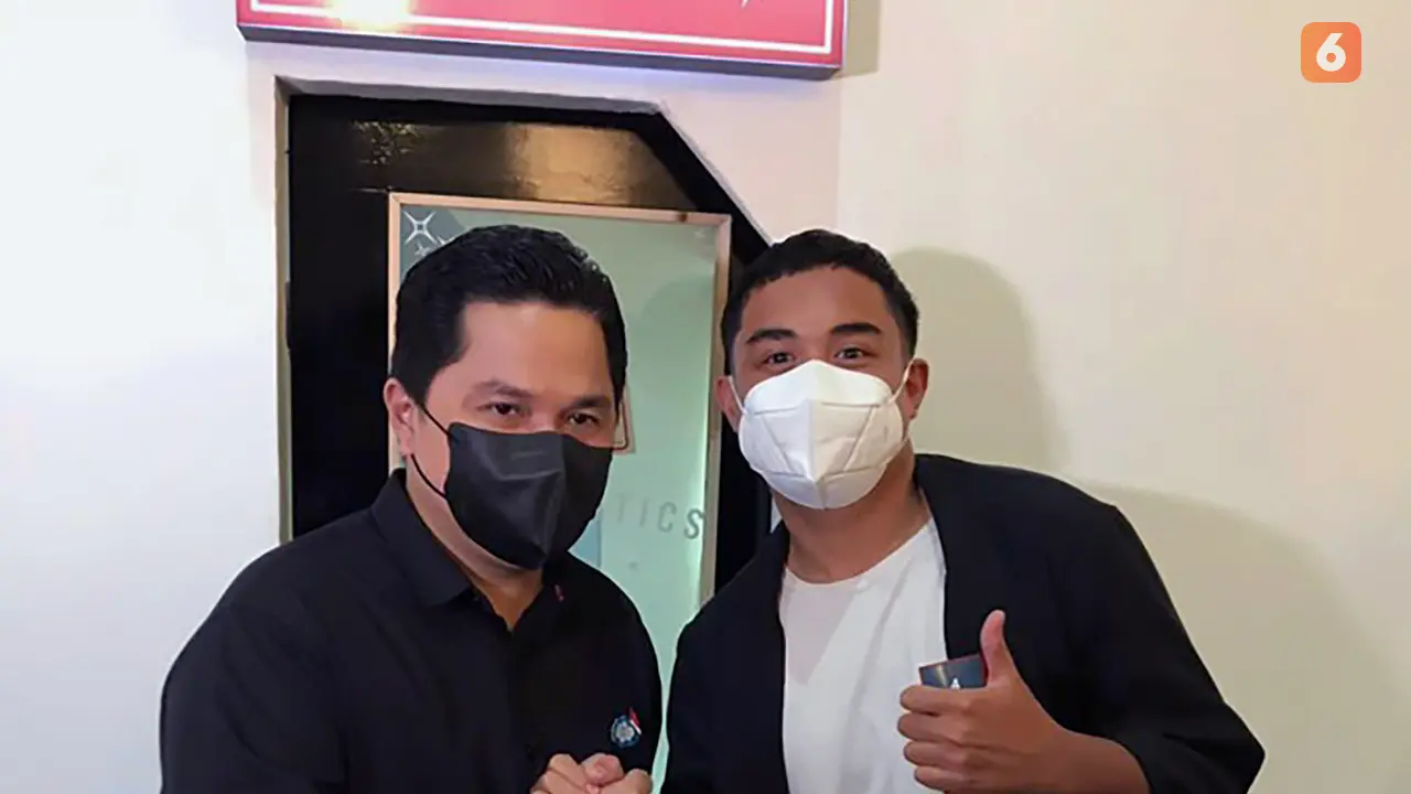 Erick Thohir bersama Rafif Adhikara.