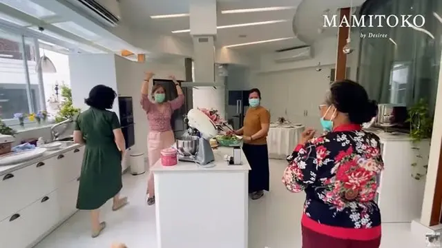 Desiree Tarigan di Dapur