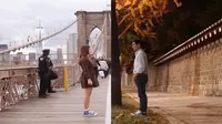 Pasangan asal Korea, Danbi Shin dan Seol Li lewat sebuah foto kolase menjembatani jarak antara mereka meski hidup di 2 negara yang berbeda.