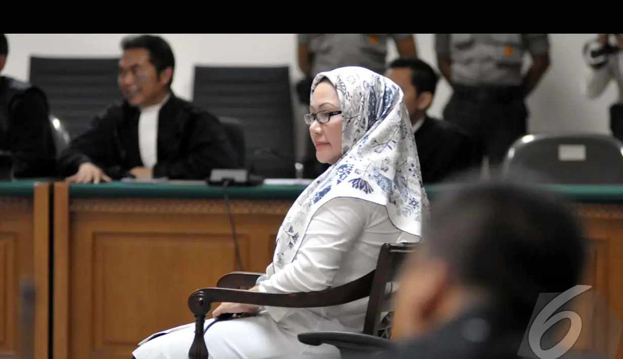 Dalam amar tuntutannya, Atut dikenai pasal 6 ayat 1 huruf a atau pasal 13 Undang-Undang Nomor 20/2001 tentang Pemberantasan Tindak Pidana Korupsi juncto pasal 55 ayat 1 ke-1 KUHP, Jakarta, Senin (11/8/2014) (Liputan6.com/Panji Diksana)