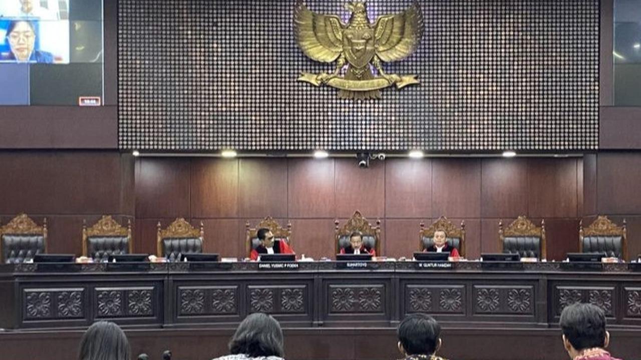 VIDEO: Tok! Putusan Lengkap MK "Negara Harus Gratiskan Sekolah SD-SMP Swasta di RI"