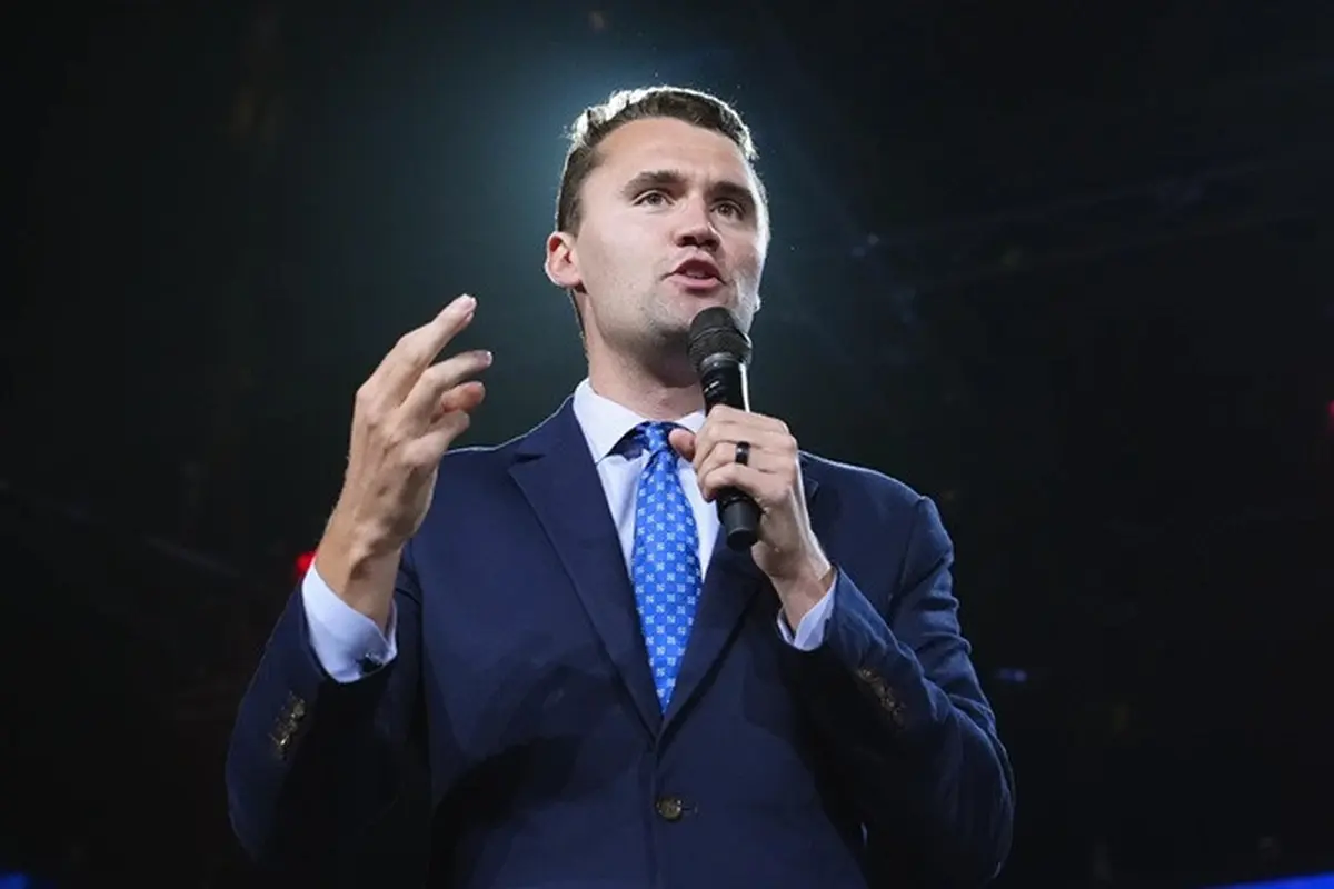 Charlie Kirk, pendiri Turning Point USA, berbicara dalam sebuah acara Turning Point pada 4 September 2024, di Mesa, Arizona.