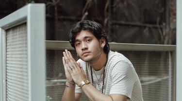 [Fimela] Giorgino Abraham