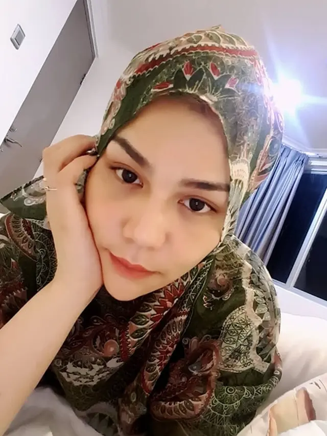 Jadi Mualaf, Ini 7 Pesona DJ Katty Butterfly Saat Pakai Hijab