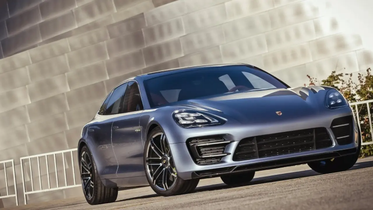 Porsche Tunda Luncurkan Pajun Hingga 2019