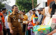 Gubernur Luthfi Turun Langsung Beri Bantuan Masyarakat Terdampak Banjir: Agar Tepat Sasaran