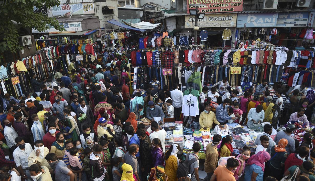 FOTO Keramaian Pasar  Jelang Perayaan Diwali di India 