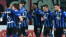 5. Atalanta - Klub Serie A ini telah mengirim 76 pemainnya klub lain. Salah satu pemain terkenal yang mereka pinjamkan adalah Franck Kessie yang bermain untuk AC Milan.(AFP/Miguel Medina)