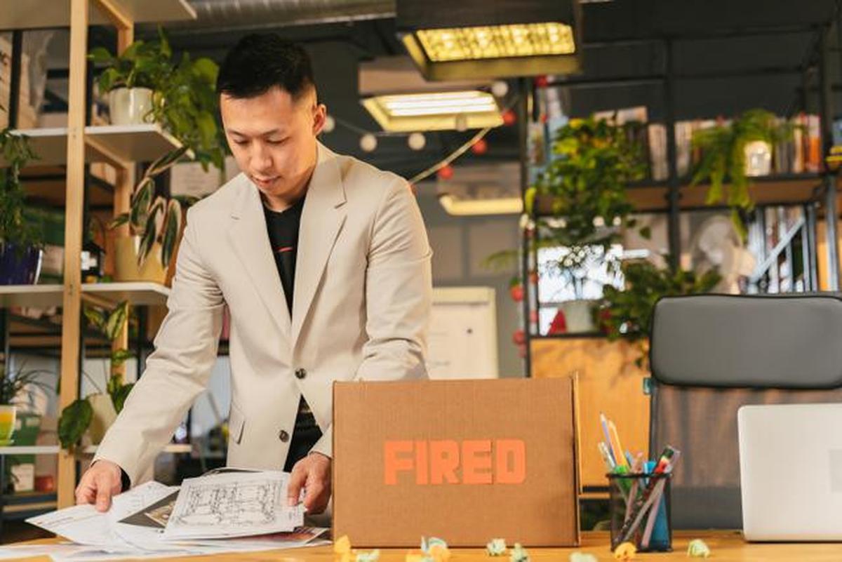 Berapa Uang Pesangon Jika Terkena PHK? Simak Aturan Berdasarkan UU Cipta Kerja