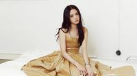 Jisoo BLACKPINK dalam foto di sampul majalah GQ Korea. (dok. Instagram @gq_korea/https://www.instagram.com/p/Cn0oXgOS3A0/Dinny Mutiah)