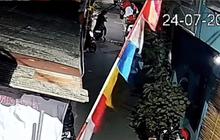 Curanmor di Jaktim Terekam CCTV, Scoopy Raib Hitungan Menit