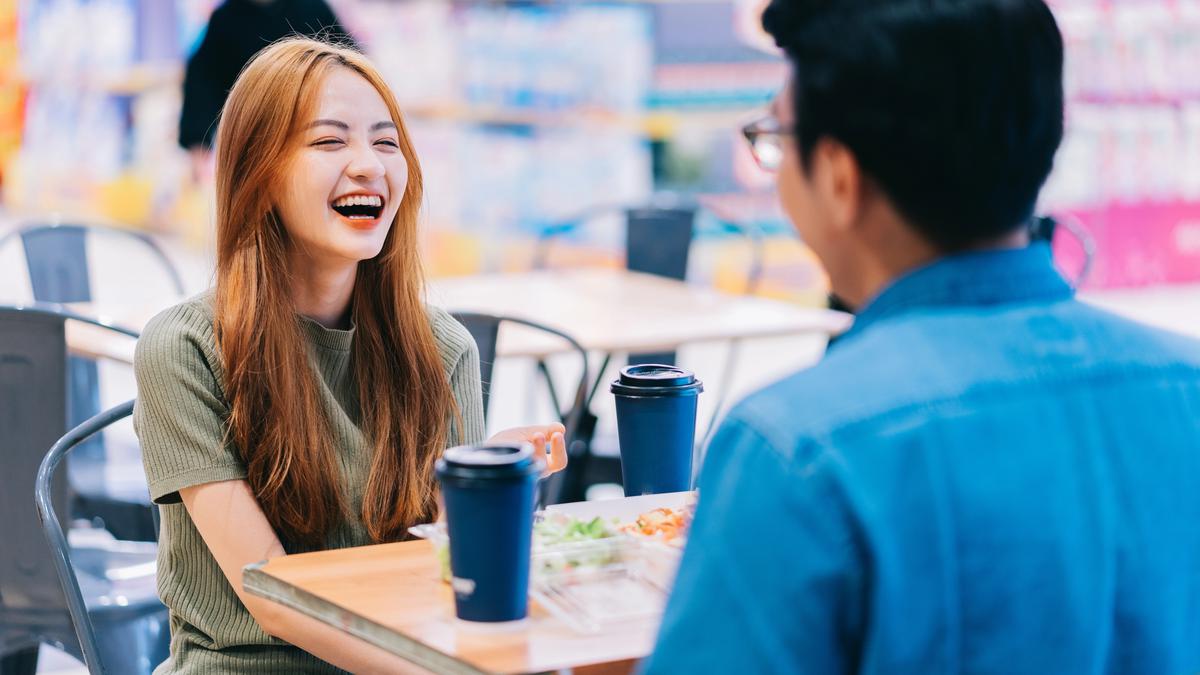4 Pasangan Zodiak yang Jadi Inspirasi Hubungan Sehat dan Langgeng