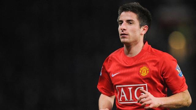 Foto: Deretan Pemain yang Menggunakan Nomor Punggung 14 di Manchester United