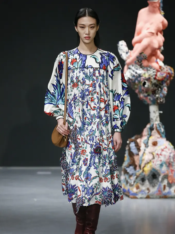 Paham Feminis Francesca DiMattio Jadi Inspirasi Tory Burch untuk Garap Koleksi Fall/Winter 2020