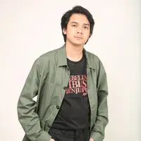 Baskara Mahendra saat di kantor Fimela.com, di Gondangdia, Jakarta Pusat, Kamis (16/1/2020). (Adrian Putra/Fimela.com)