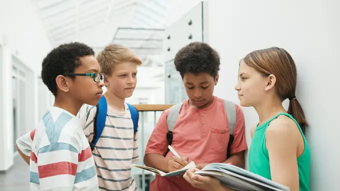 Pemerintah Berikan Bantuan Bidang Pendidikan Melalui Kartu Indonesia Pintar (KIP), Ini Syarat Mendaftarkannya