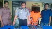Polisi bekuk Tuan Muda gembong maling motor Makassar (Liputan6.com/Eka Hakim)