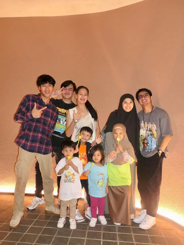 [Fimela] Donna Harun