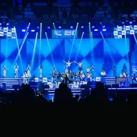 Kolaborasi Eka Gustiwana, Britney Kimberly dan puluhan SMA se-Jakarta dalam Grand Final BINTANG SMA 2024. &copy;Pocari Sweat