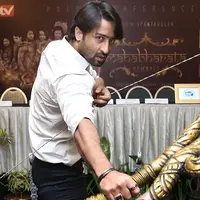 Shaheer Sheikh kembali hadir di duniahiburan di tanah air. Nama aktor tampan asal India ini sangat terkenal di Indonesia dan pastinya memiliki penggemar yang cukup banyak. Ketenarannya berawal dari serial Mahabharata. (Bambang E.Ros/Bintang.com)