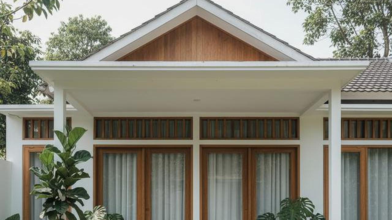 8 Model Rumah Kecil Tapi Luas dengan Tanaman Daun Lebar di Teras Depan, Asri
