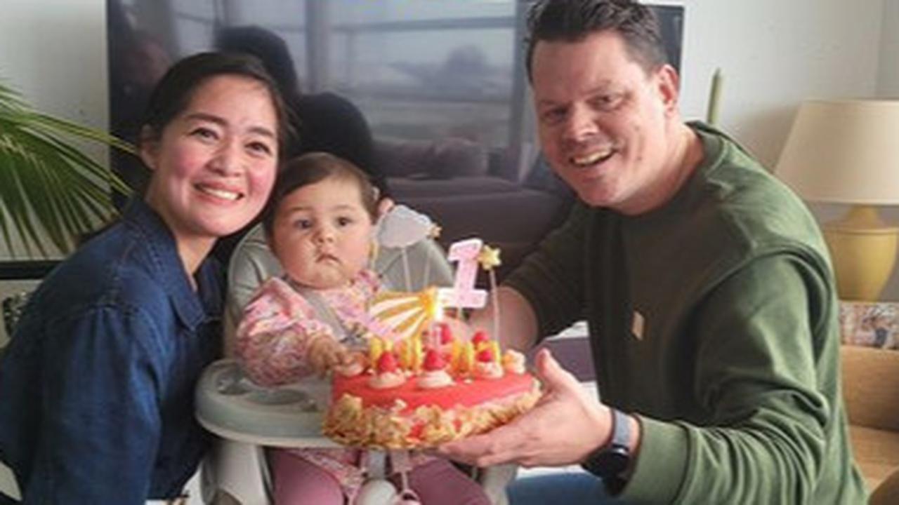 Jelang 2 Tahun, Potret Nova Anak Gracia Indri yang Semakin Cantik dan Menggemaskan - Bayi Kesayangan Para Tante Online
